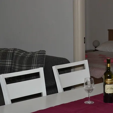 Apartmán Grebastica 13365b *
