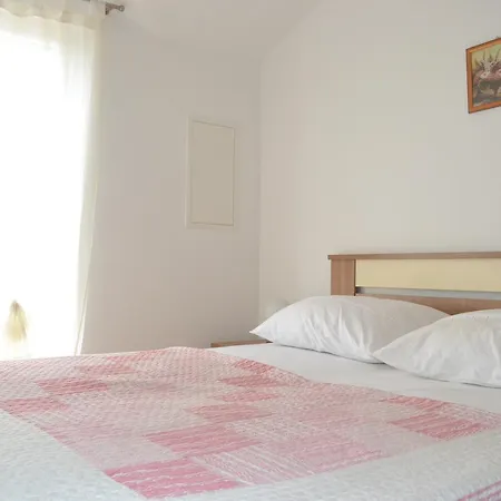 Apartmán Grebastica 13365b *